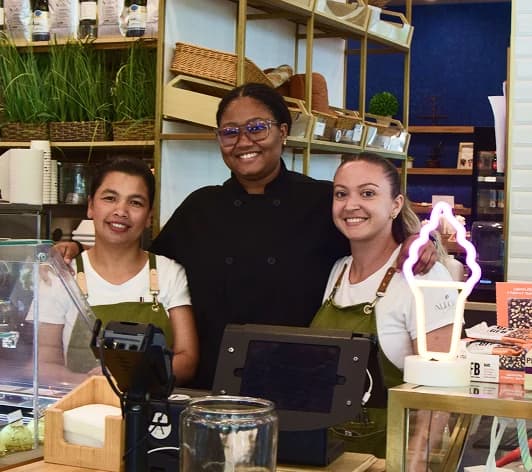 Allora - staff