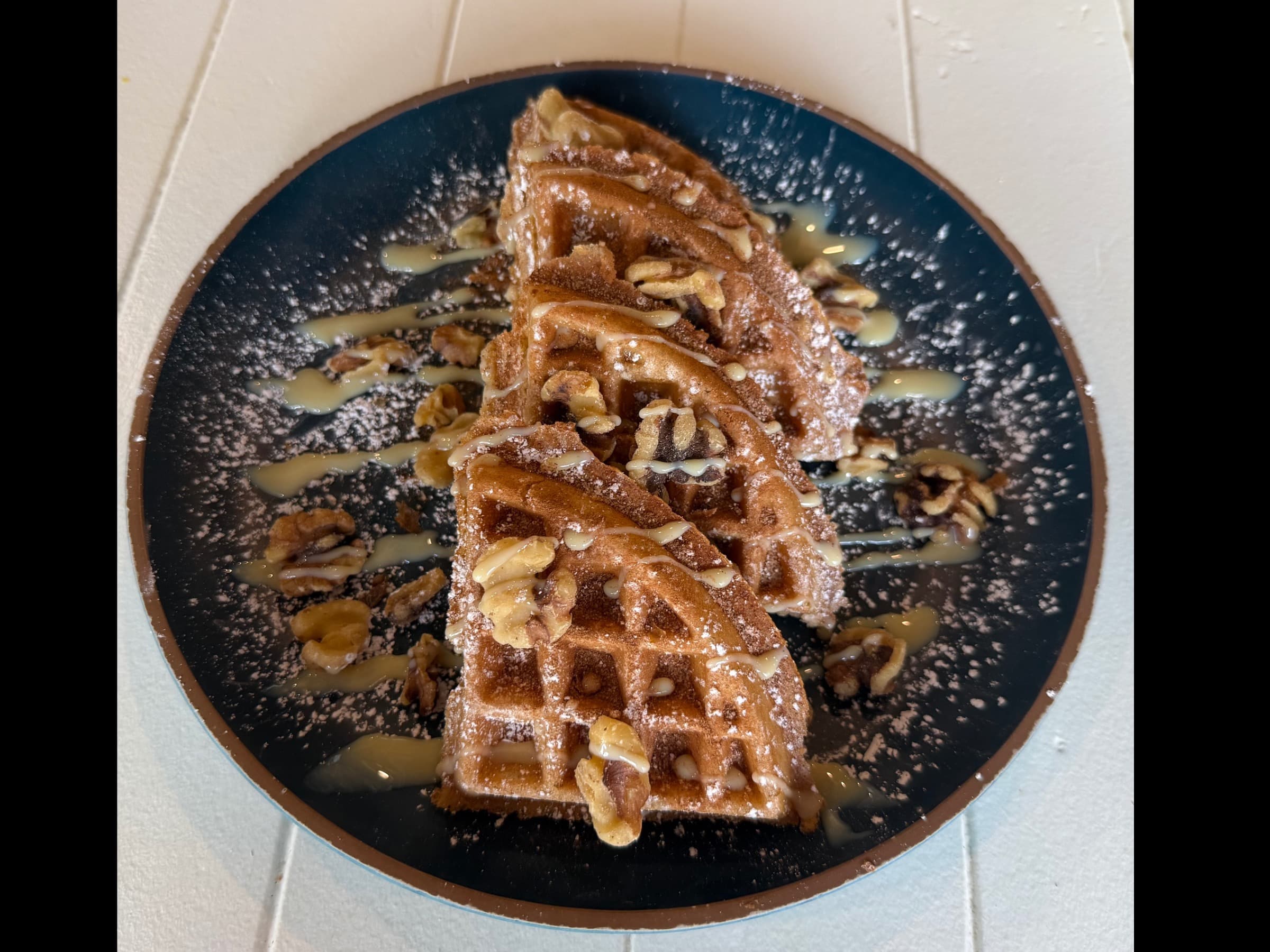 Cinnabun Waffle Image